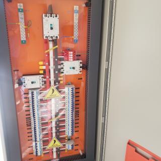 Montagem de Painel Industrial Sorocaba  Serviço de Painel Elétrico Industrial  Manutenção de Painel Elétrico Sorocaba Manutenção de Painel Elétrico Comercial