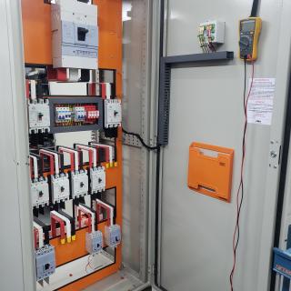 Montagem de Painel Industrial Sorocaba  Serviço de Painel Elétrico Industrial  Manutenção de Painel Elétrico Sorocaba Manutenção de Painel Elétrico Comercial